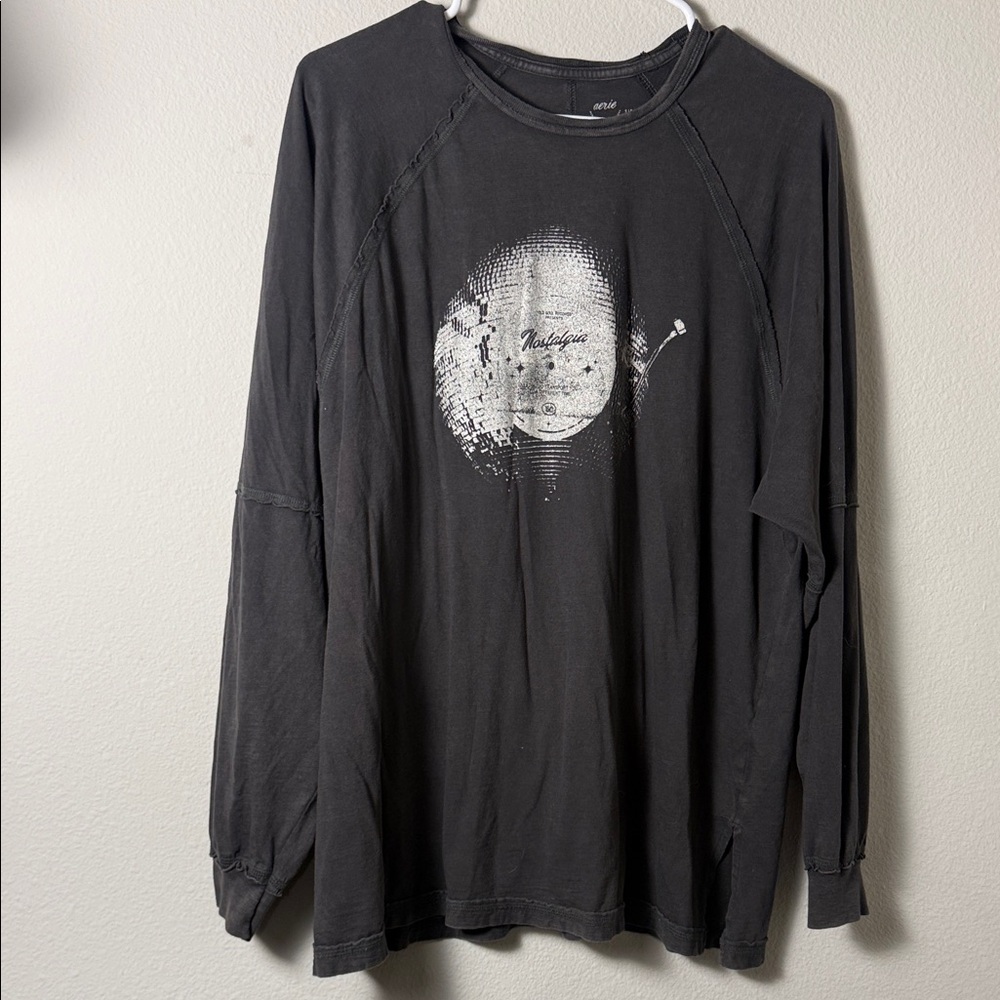 Aerie Nostalgia sz small Graphic Long Sleeve Shirt